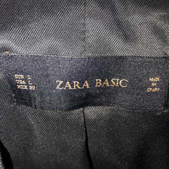 Large Zara Basics Blazer - Picture 6 of 8